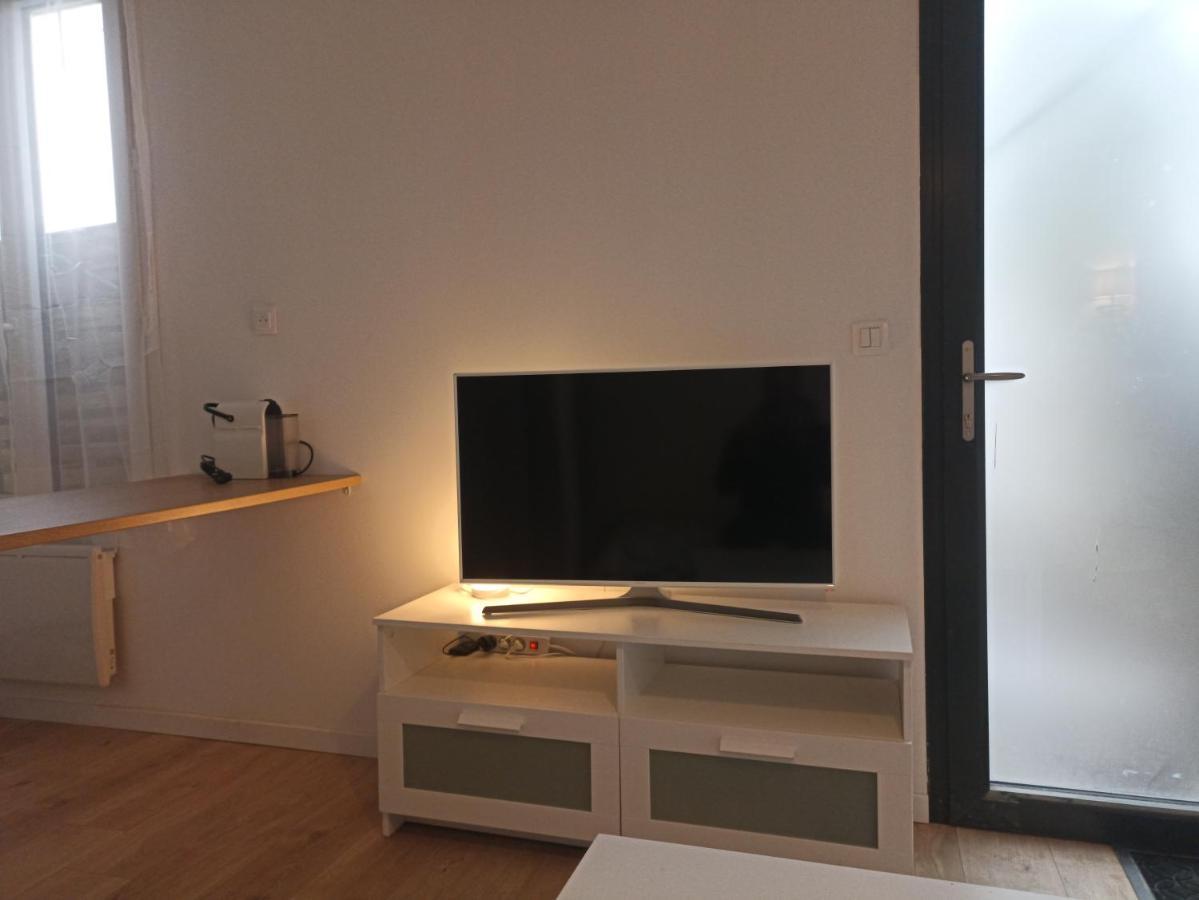 Studio Cosy Avec Terrasse Et Jardin Apartment Floirac  Bagian luar foto